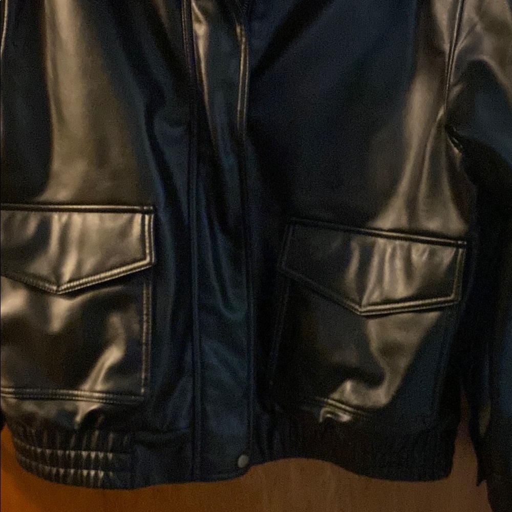 Old Navy Oversized Black Faux Leather Jacket for Women Medium - Picture 3 of 5
